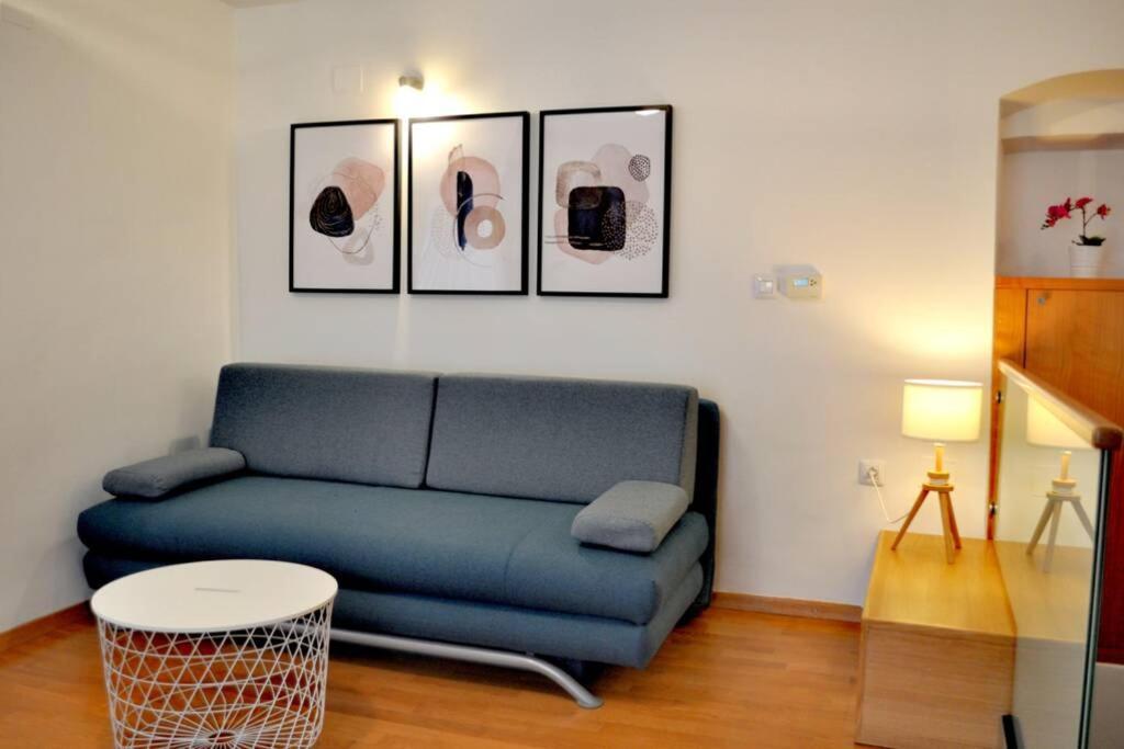Apartment Veli Dvor Cres Extérieur photo