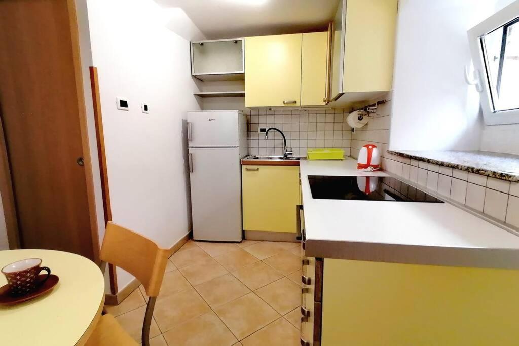 Apartment Veli Dvor Cres Extérieur photo